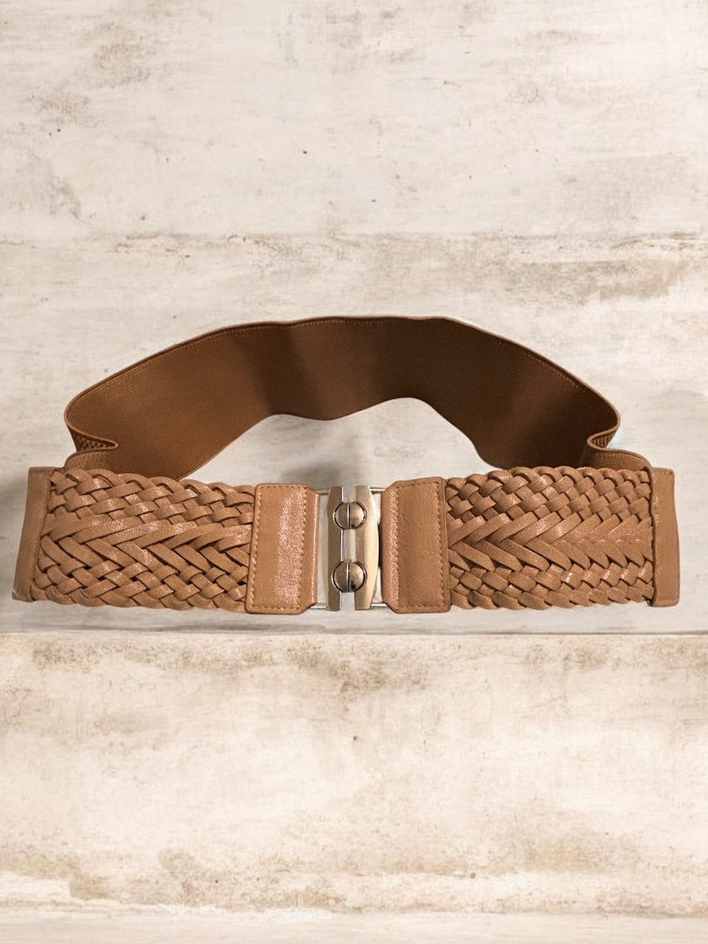 Women’s Woven Elastic Waist Belt in Tan